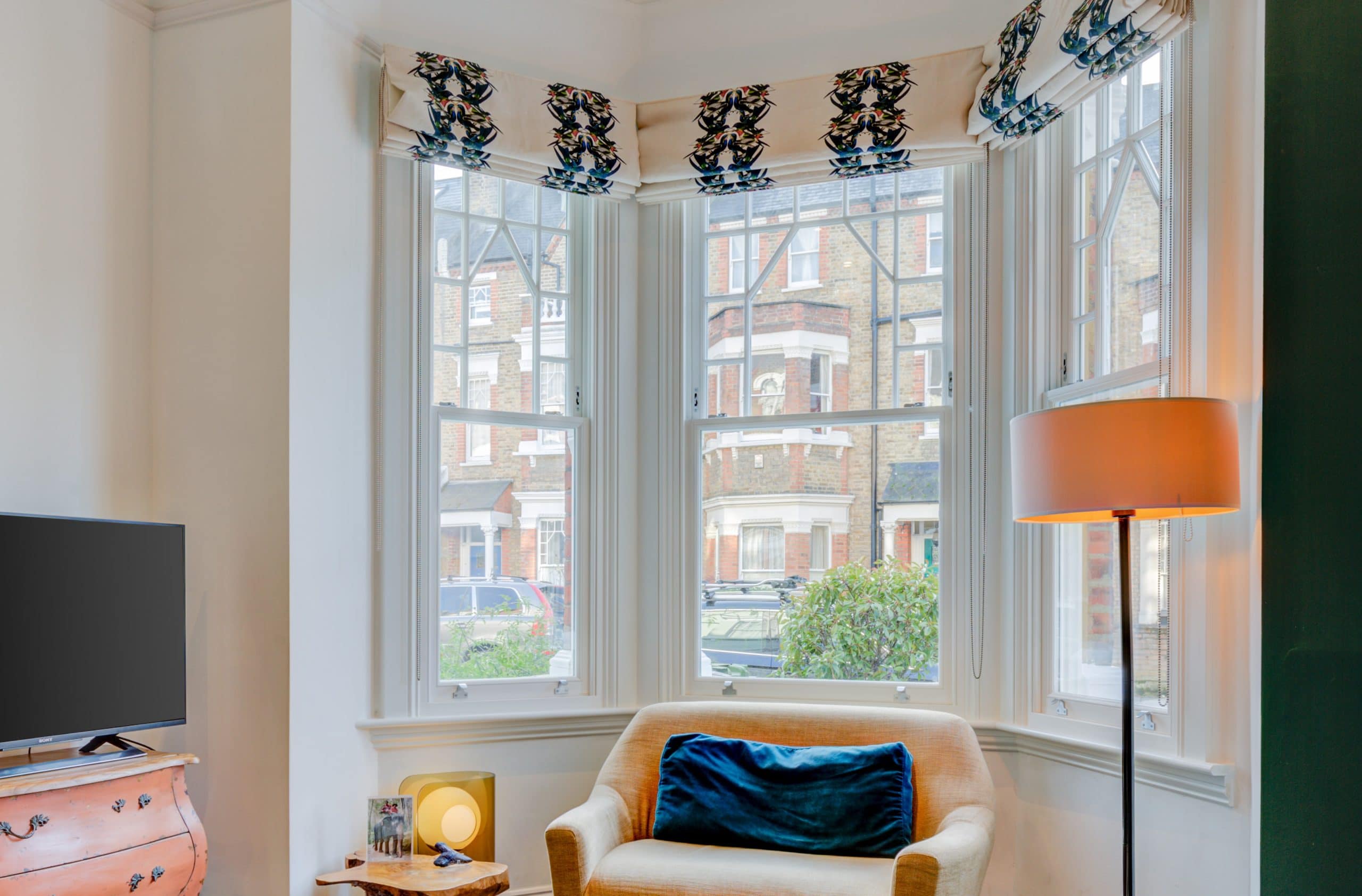 sash windows in modern living room